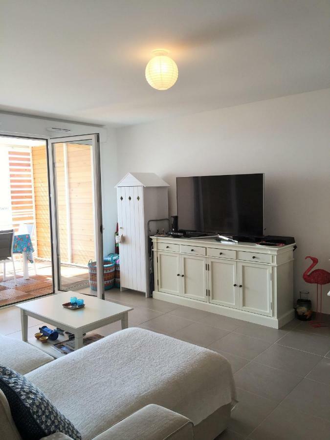 Meuble De Tourisme Classe, Climatisation, Pieds Dans L'Eau Palavas-les-Flots Exterior photo