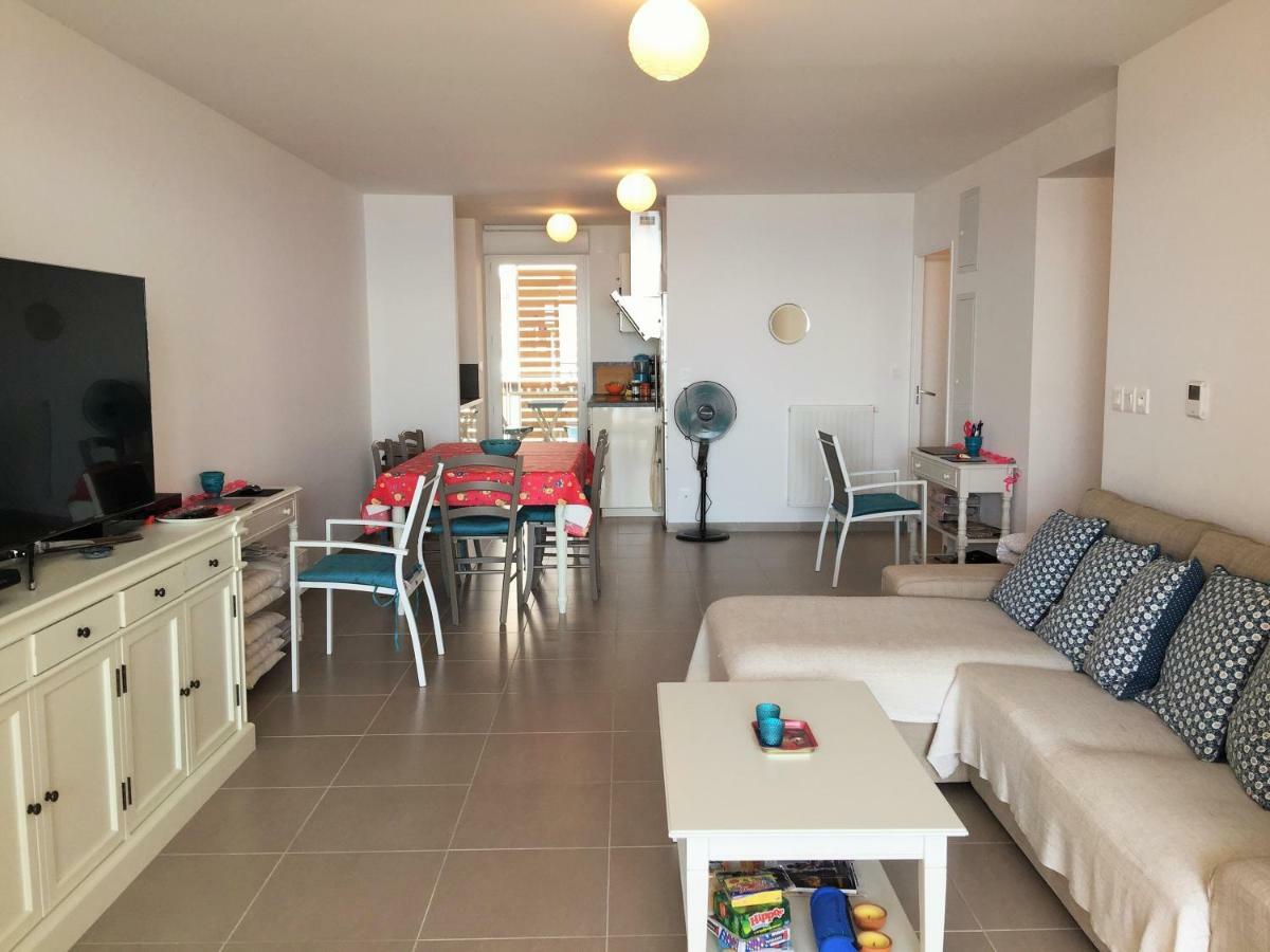 Meuble De Tourisme Classe, Climatisation, Pieds Dans L'Eau Palavas-les-Flots Exterior photo